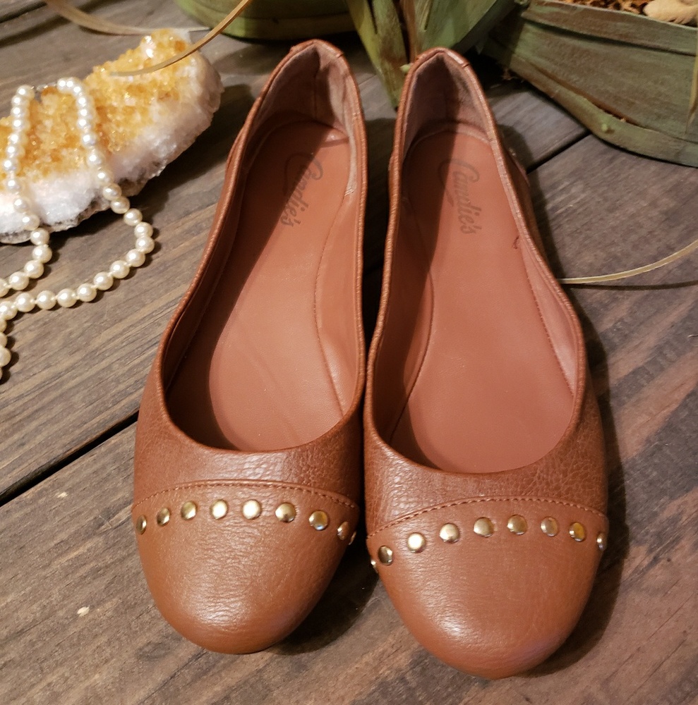 PERFECT CONDITION CANDIES FLATS
